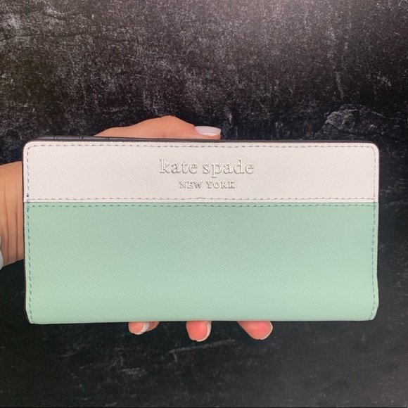Kate Spade Large Slim Bifold Wallet - Picture 2 of 8